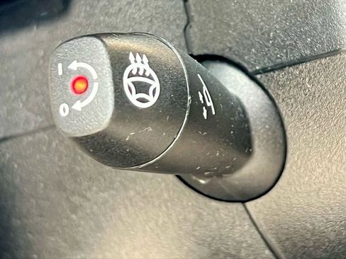 Certified 2022 Mercedes-Benz GLC 300 4MATIC image 30