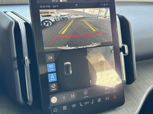 New 2026 Volvo EX30 Cross Country Ultra image 19