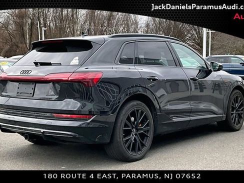 Used 2023 Audi e-tron Chronos w/ Chronos Package image 2