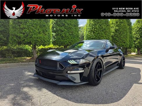 Used 2019 Ford Mustang GT Premium w/ GT Performance Package RWD image 1