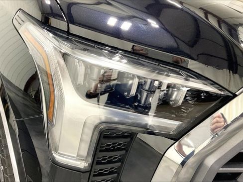 New 2026 Toyota Tundra Platinum AWD/4WD image 34