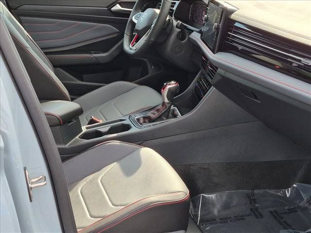 Used 2026 Volkswagen Jetta GLI Autobahn FWD image 18