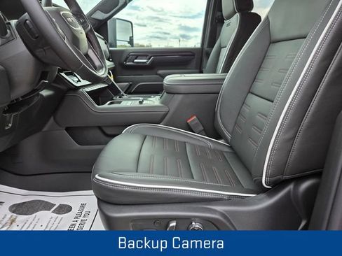 New 2026 GMC Sierra 2500 AT4X AWD/4WD image 17