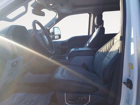 Used 2022 Ford F350 Limited image 15