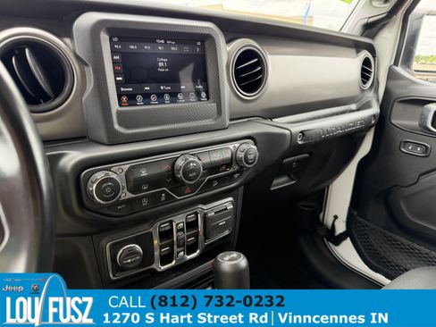 Used 2021 Jeep Wrangler Unlimited Sport AWD/4WD image 17