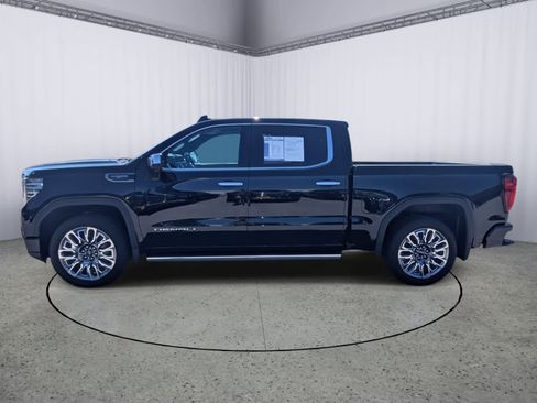 Certified 2025 GMC Sierra 1500 Denali Ultimate image 5