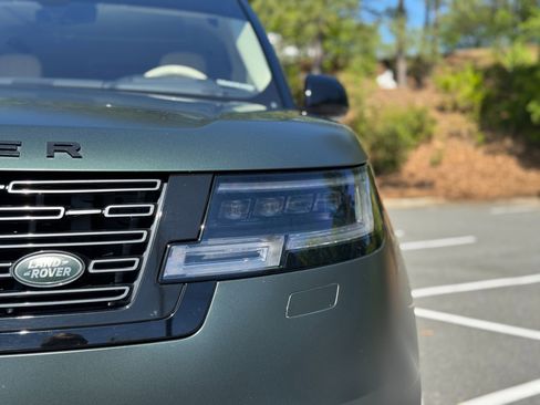 Used 2023 Land Rover Range Rover Long Wheelbase Autobiography image 17
