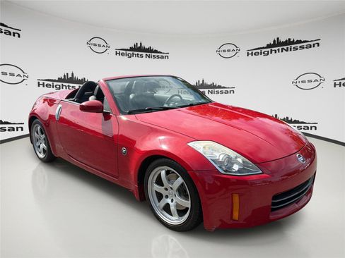 Used 2006 Nissan 350Z Touring RWD image 10