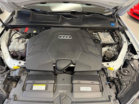 Used 2022 Audi Q7 3.0T Premium Plus w/ Premium Plus Package AWD/4WD image 26
