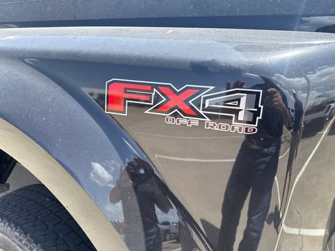 Used 2019 Ford F350 Platinum w/ Platinum Ultimate Package AWD/4WD image 11