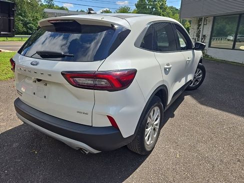 Used 2023 Ford Escape Active AWD/4WD image 5