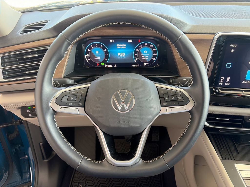 Certified 2026 Volkswagen Atlas SE FWD image 14