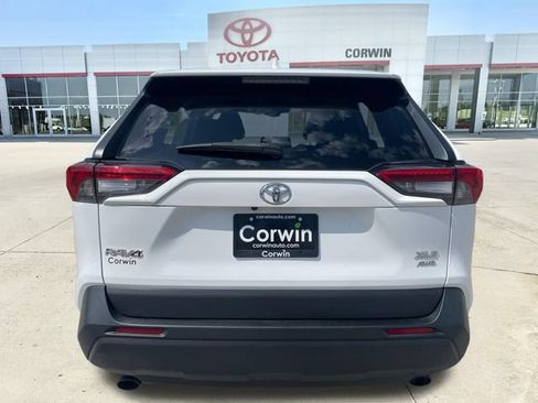Used 2023 Toyota RAV4 XLE w/ Convenience Package AWD/4WD image 4