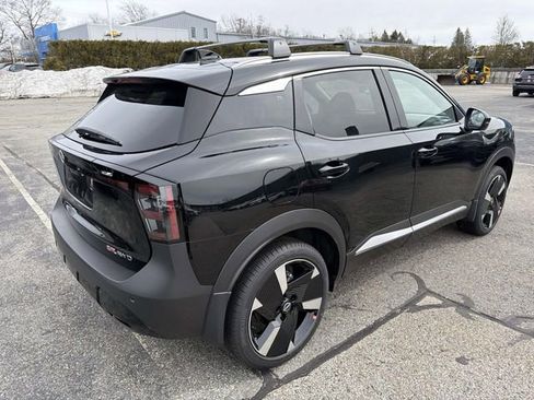 New 2026 Nissan Kicks SR w/ Cold Weather Package AWD/4WD image 5