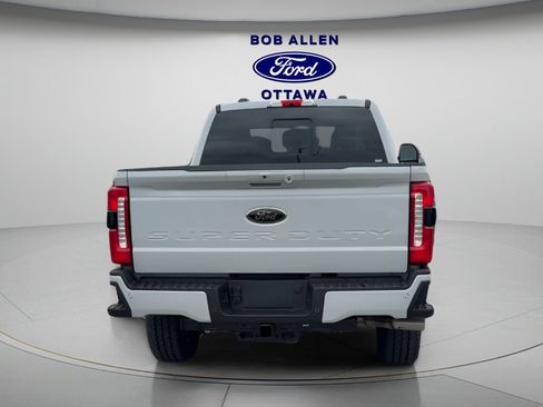 New 2026 Ford F250 Lariat AWD/4WD image 3
