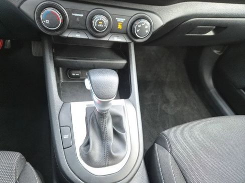 Used 2024 Kia Forte LXS w/ LXS Technology Package image 21