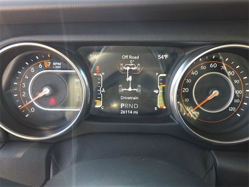 Used 2020 Jeep Gladiator Overland w/ Popular Equipment Package image 29