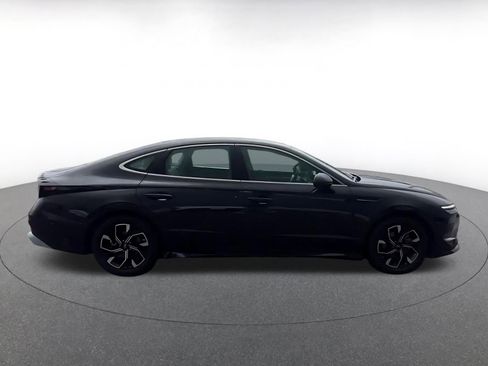 Used 2025 Hyundai Sonata SEL image 16