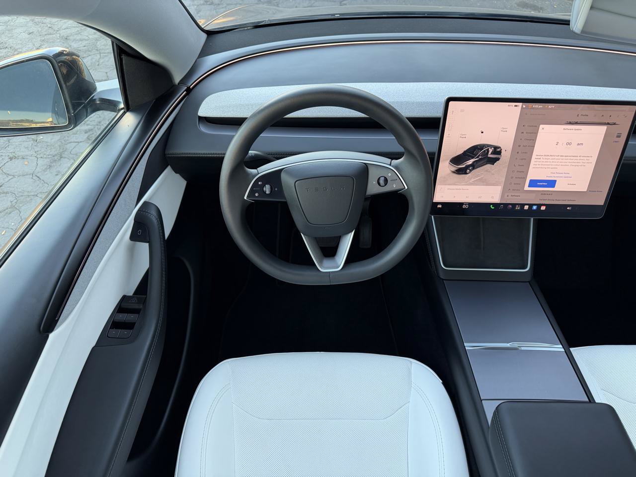 Used 2026 Tesla Model Y Long Range AWD/4WD image 4