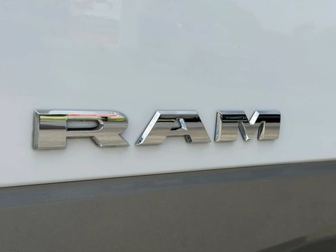Used 2020 RAM 2500 Laramie AWD/4WD image 15