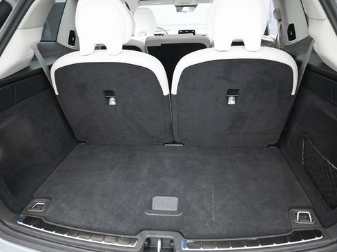 Used 2025 Volvo EX90 Ultra image 28