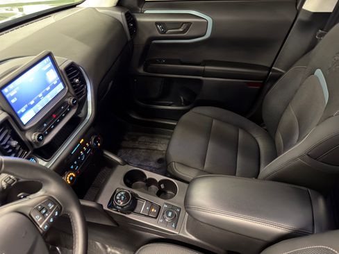 Used 2024 Ford Bronco Sport Badlands AWD/4WD image 35