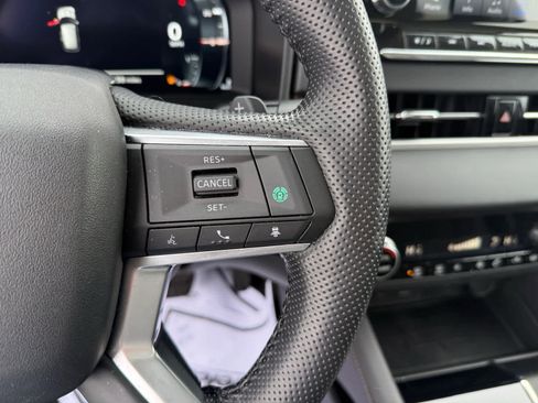 Used 2024 Mitsubishi Outlander SE image 26