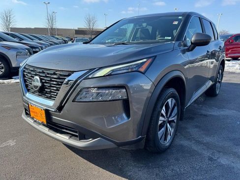 Used 2023 Nissan Rogue SV image 8