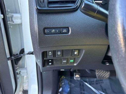 Used 2019 Nissan Rogue S w/ Special Edition Package image 19