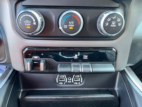 Used 2020 RAM 1500 Big Horn RWD image 34