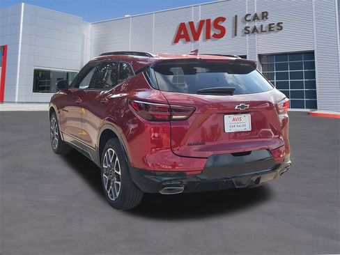 Used 2025 Chevrolet Blazer RS image 3