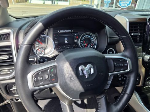 Used 2022 RAM 1500 Laramie image 36