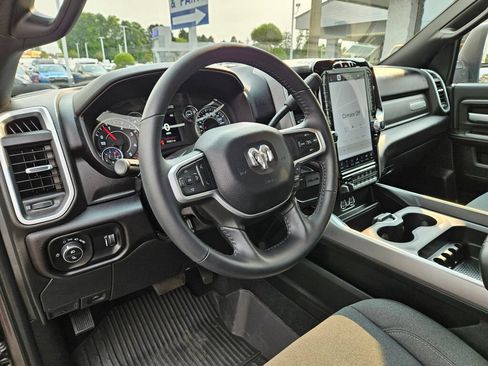 Used 2024 RAM 3500 Big Horn w/ Sport Appearance Package AWD/4WD image 22
