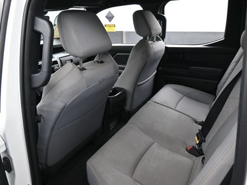 Used 2024 Toyota Tacoma SR5 RWD image 39
