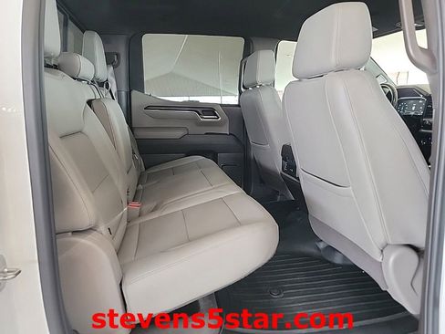 Used 2022 GMC Sierra 1500 SLT w/ SLT Convenience Package AWD/4WD image 7