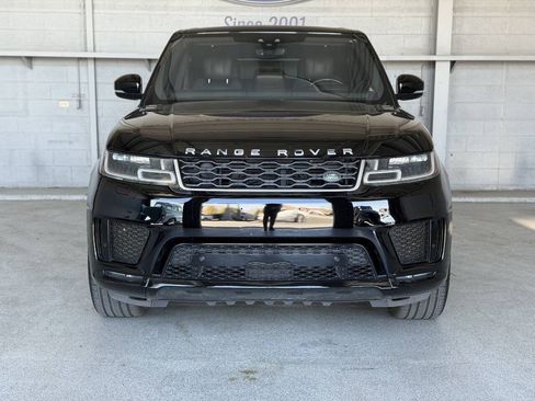 Used 2018 Land Rover Range Rover Sport HSE AWD/4WD image 4