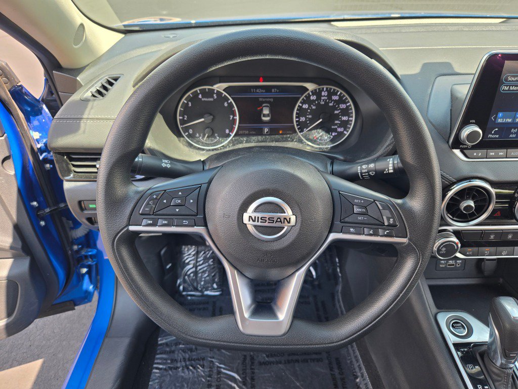 Used 2023 Nissan Sentra SV FWD image 31