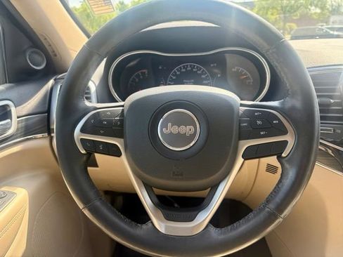 Used 2019 Jeep Grand Cherokee Limited AWD/4WD image 20