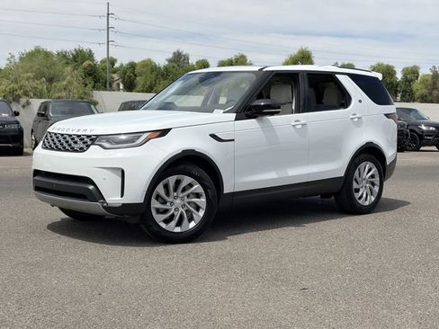 New 2026 Land Rover Discovery S AWD/4WD image 3