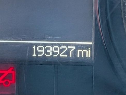 Used 2012 RAM 3500 ST w/ Chrome Appearance Group image 33