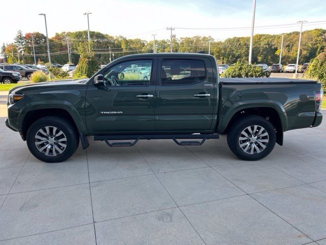 Used 2021 Toyota Tacoma Limited AWD/4WD image 4