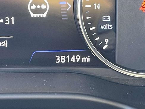 Used 2024 Buick Enclave Premium image 21