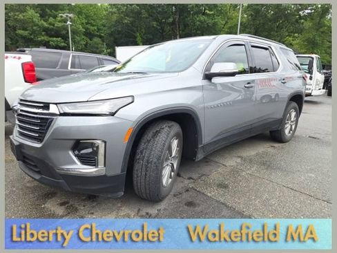 Used 2023 Chevrolet Traverse LT w/ LPO, Floor Liner Package AWD/4WD image 1