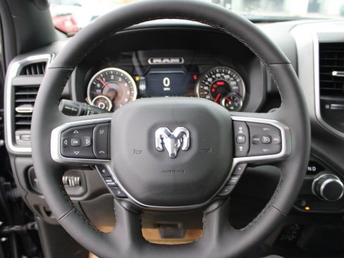 Used 2025 RAM 1500 Big Horn image 15