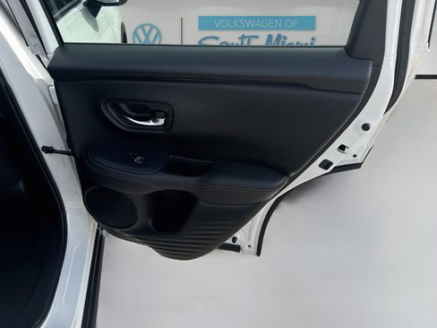 Used 2024 Honda HR-V Sport image 29