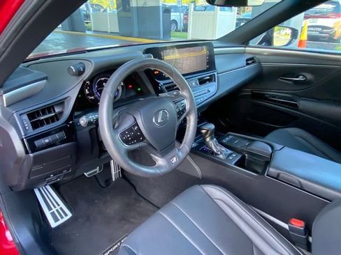 Used 2022 Lexus ES 300h F Sport w/ Accessory Package 2 image 13