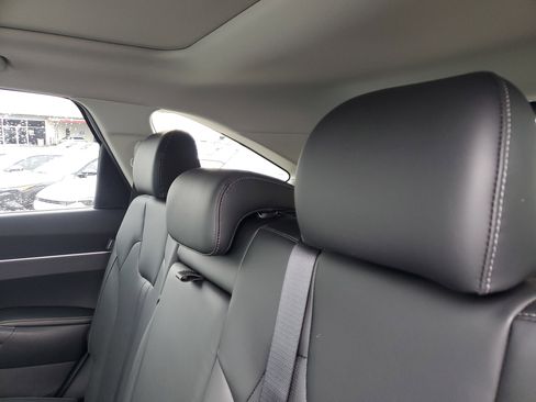 New 2026 Kia Sorento S image 9