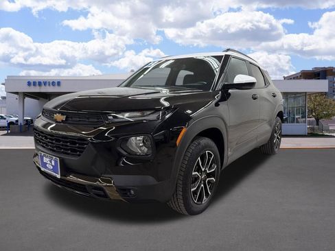 Used 2023 Chevrolet TrailBlazer ACTIV w/ Sun and Liftgate Package image 7