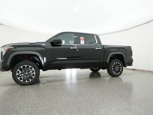 New 2026 Toyota Tundra Limited AWD/4WD image 43