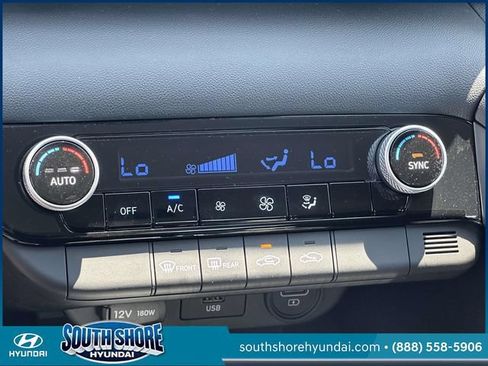 Certified 2023 Hyundai Elantra SEL FWD image 30